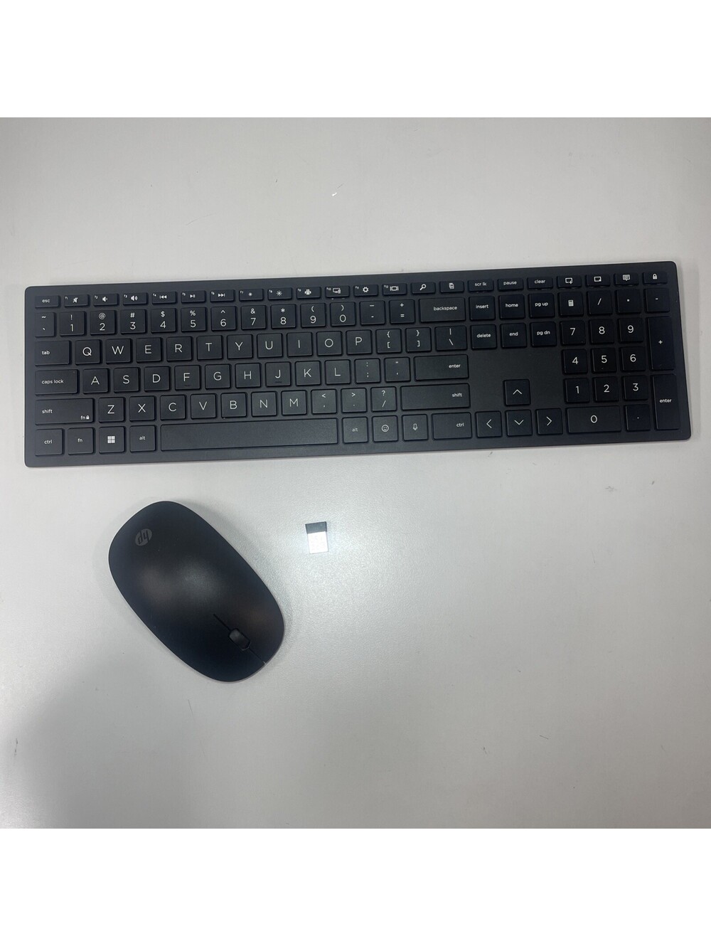HP Wireless Keyboard / Mouse Combo TPC-L001K Full Size Membrane Chiclet Keyboard